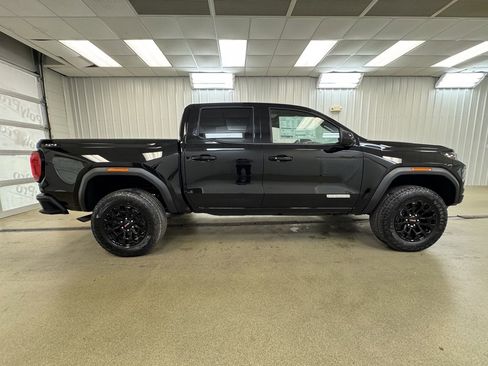 New 2026 GMC Canyon Elevation w/ Convenience Package image 5