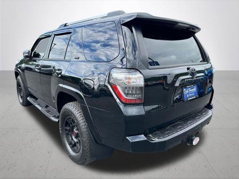 Certified 2022 Toyota 4Runner SR5 Premium w/ Moonroof Package AWD/4WD image 10