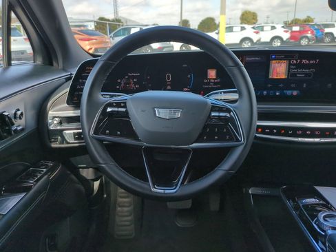 Certified 2024 Cadillac Lyriq Tech image 15