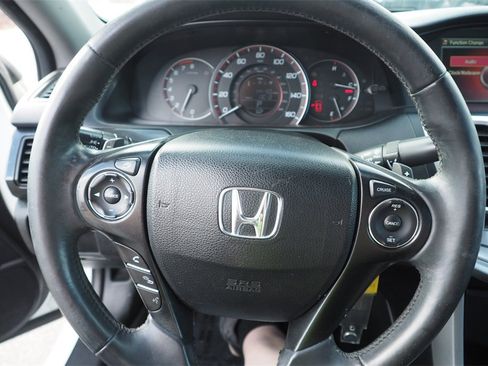 Used 2015 Honda Accord Sport image 27