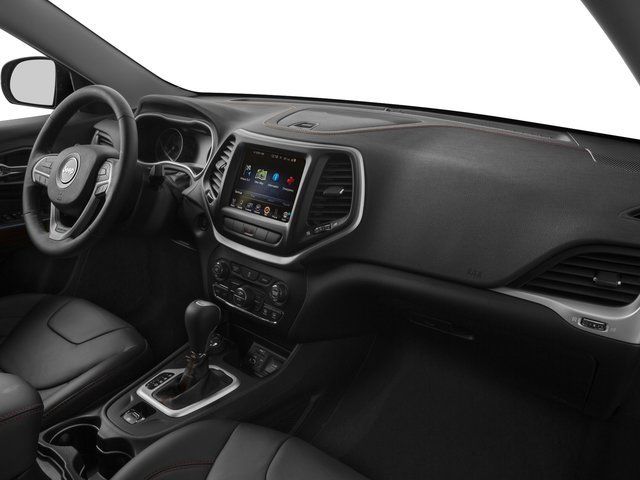 Used 2016 Jeep Cherokee Trailhawk w/ Comfort/Convenience Group AWD/4WD image 21