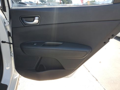 Used 2018 Kia Optima S w/ Option Group 020 image 38