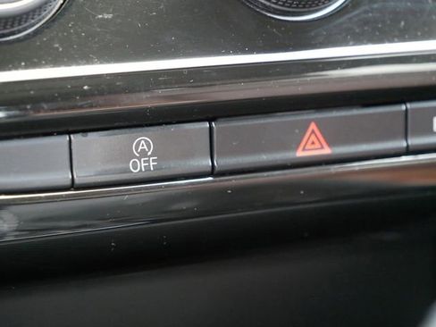 Used 2021 Volkswagen Atlas SEL AWD/4WD image 35