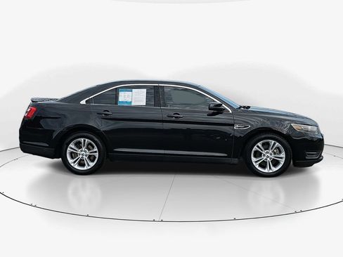 Used 2015 Ford Taurus SEL w/ Equipment Group 201A image 3