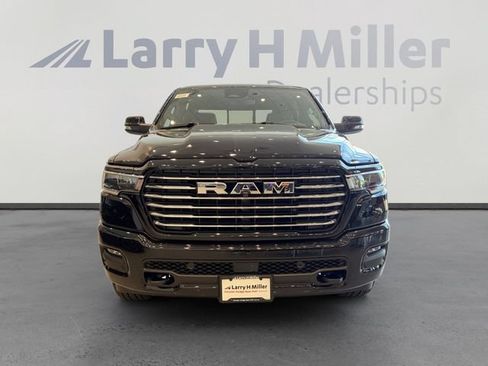 New 2026 RAM 1500 Laramie AWD/4WD image 8