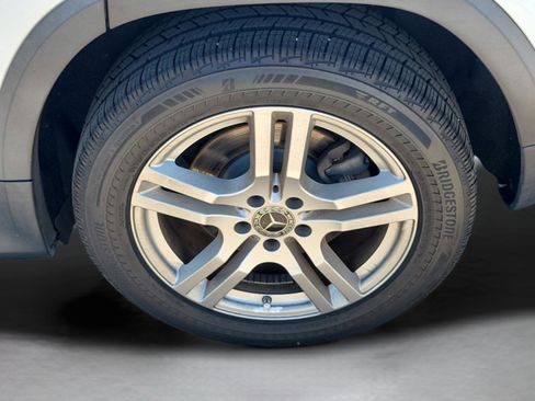 Used 2020 Mercedes-Benz GLB 250 image 29