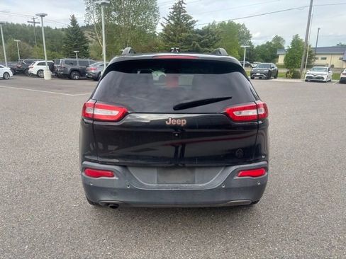 Used 2016 Jeep Cherokee 75th Anniversary AWD/4WD image 5