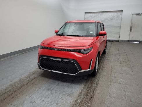 Used 2023 Kia Soul LX w/ LX Technology Package FWD image 15