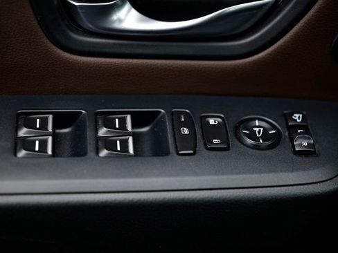 Certified 2023 Honda Pilot Elite image 16