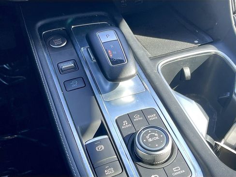 Used 2023 INFINITI QX60 Sensory w/ Vision Package FWD image 17