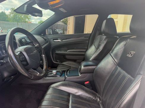 Used 2021 Chrysler 300 S RWD image 6