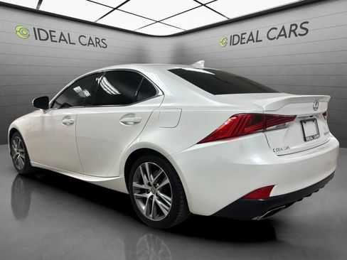 Used 2019 Lexus IS 300 w/ Accessory Package 2 RWD image 7