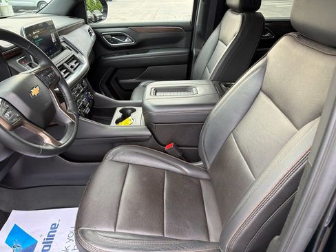 Used 2023 Chevrolet Suburban High Country w/ Premium Package AWD/4WD image 27