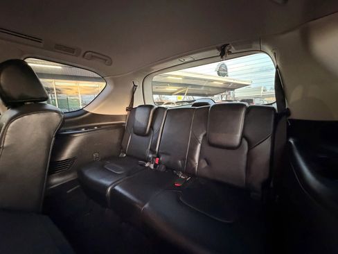 Used 2011 INFINITI QX56 4WD w/ Theater Pkg image 15