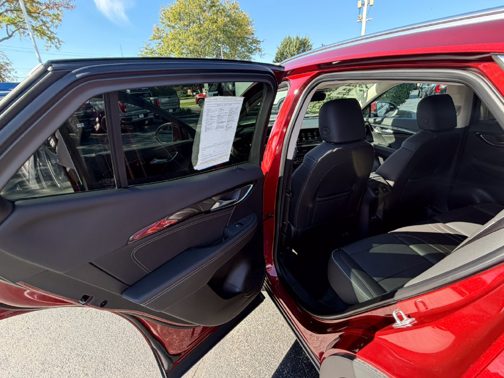 Used 2023 Buick Envision Essence AWD/4WD image 30
