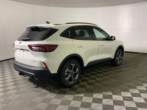 New 2026 Ford Escape ST-Line Select w/ Equipment Group 401A AWD/4WD image 9