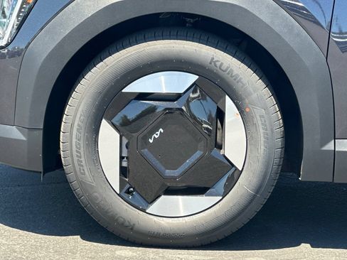 New 2026 Kia EV9 Light RWD image 27
