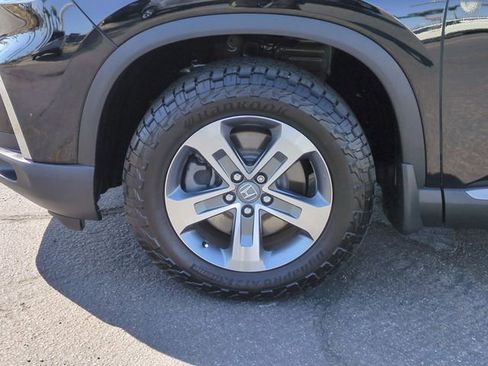Used 2023 Honda Pilot EX-L image 11