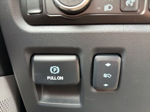 New 2025 Ford F150 King Ranch w/ FX4 Off-Road Package image 18