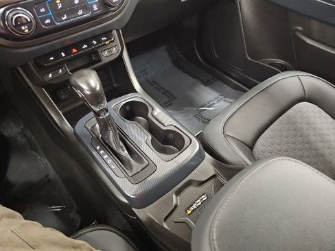 Used 2022 Chevrolet Colorado Z71 image 22
