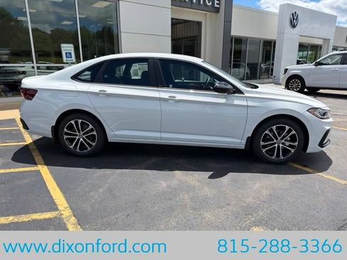 New 2026 Volkswagen Jetta Sport FWD image 8