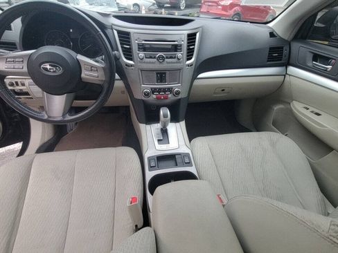Used 2011 Subaru Outback 2.5i Premium AWD/4WD image 14