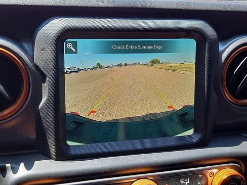 Used 2022 Jeep Gladiator Mojave w/ LED Lighting Group AWD/4WD image 27