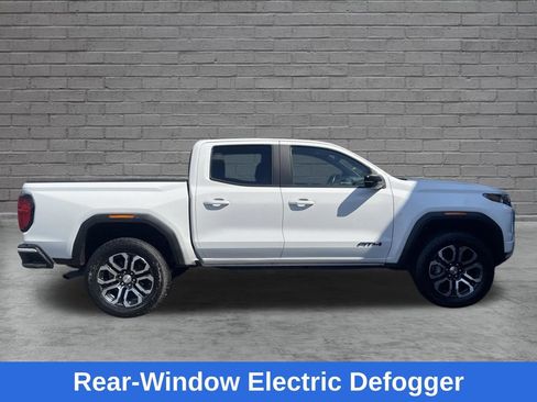 Used 2024 GMC Canyon AT4 AWD/4WD image 9