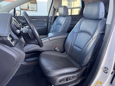 Used 2021 Buick Enclave Essence w/ LPO, Floor Liner Package image 20