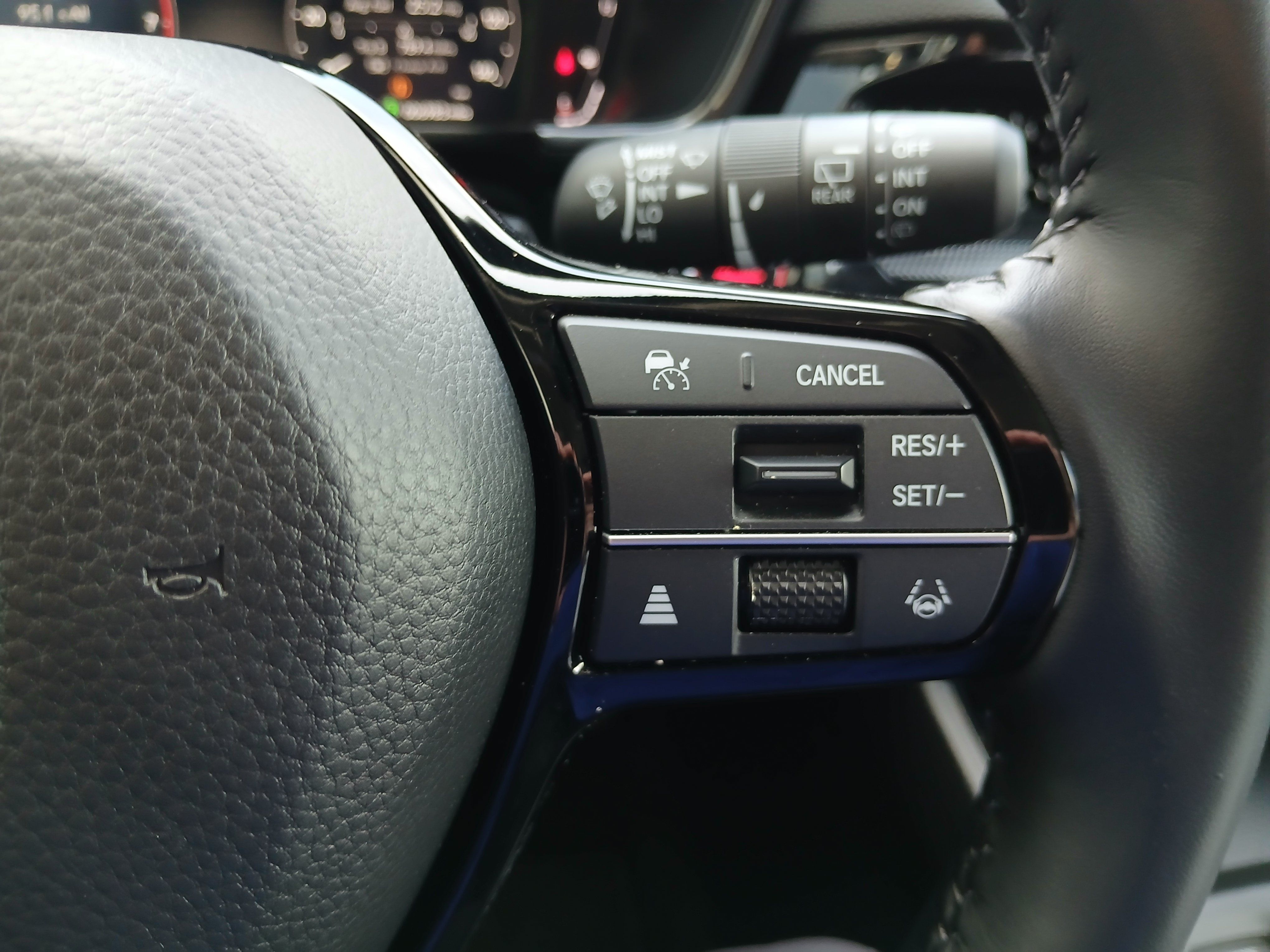 Used 2026 Honda CR-V EX-L image 12
