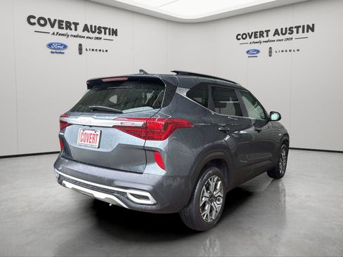 Used 2023 Kia Seltos EX AWD/4WD image 5