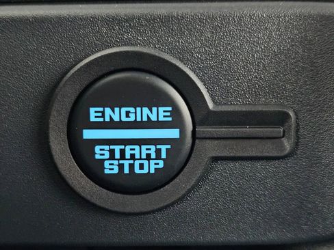 New 2025 Ford Bronco Badlands w/ Sasquatch Package AWD/4WD image 26