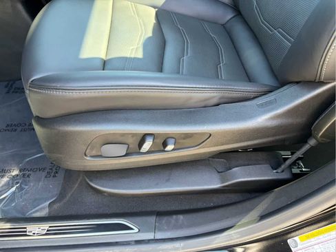 Used 2024 Cadillac XT5 Premium Luxury w/ Platinum Package AWD/4WD image 11