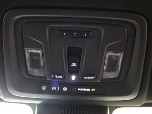 New 2026 Chevrolet Silverado 1500 High Country w/ Technology Package image 29