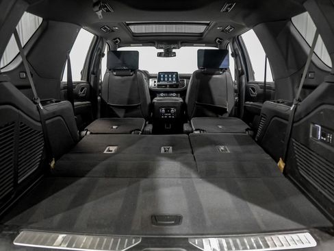 Used 2021 GMC Yukon AT4 w/ Rear Media and Nav Package AWD/4WD image 65