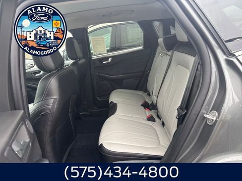 New 2026 Ford Escape SE w/ PHEV Premium Package image 11