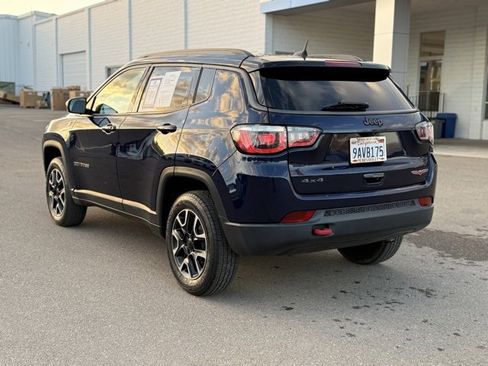 Used 2019 Jeep Compass Trailhawk image 7