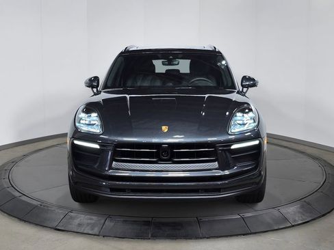 New 2026 Porsche Macan image 10