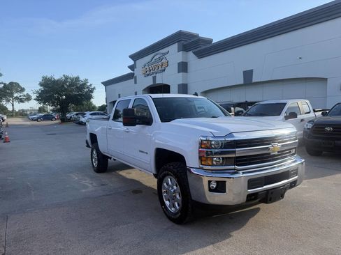 Used 2015 Chevrolet Silverado 2500 LT w/ LT Convenience Package AWD/4WD image 41