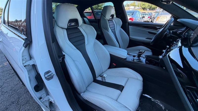 Used 2018 BMW M5 w/ Executive Package AWD/4WD image 9