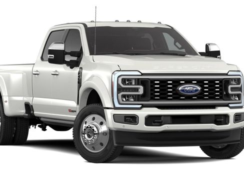 New 2026 Ford F450 Platinum w/ Platinum Plus Package image 4