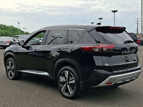 Certified 2023 Nissan Rogue Platinum w/ Platinum Premium Package AWD/4WD image 4