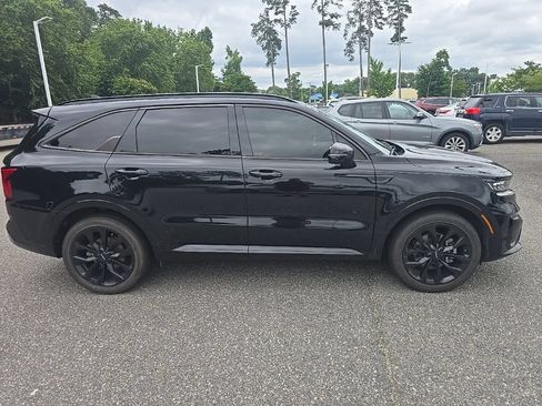 Used 2023 Kia Sorento SX FWD image 4