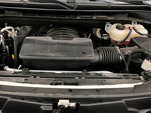 Used 2025 GMC Yukon Denali w/ Sun & Power Step Package image 31