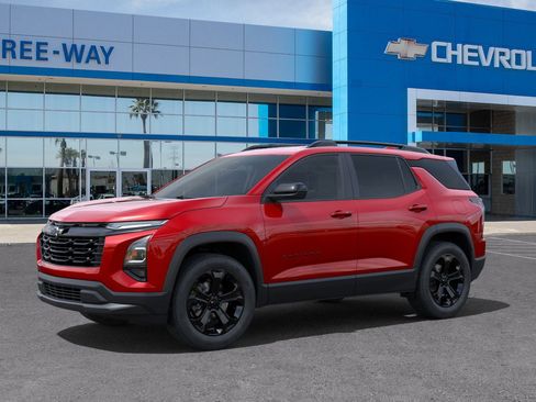 New 2025 Chevrolet Equinox LT w/ Convenience Package II image 2