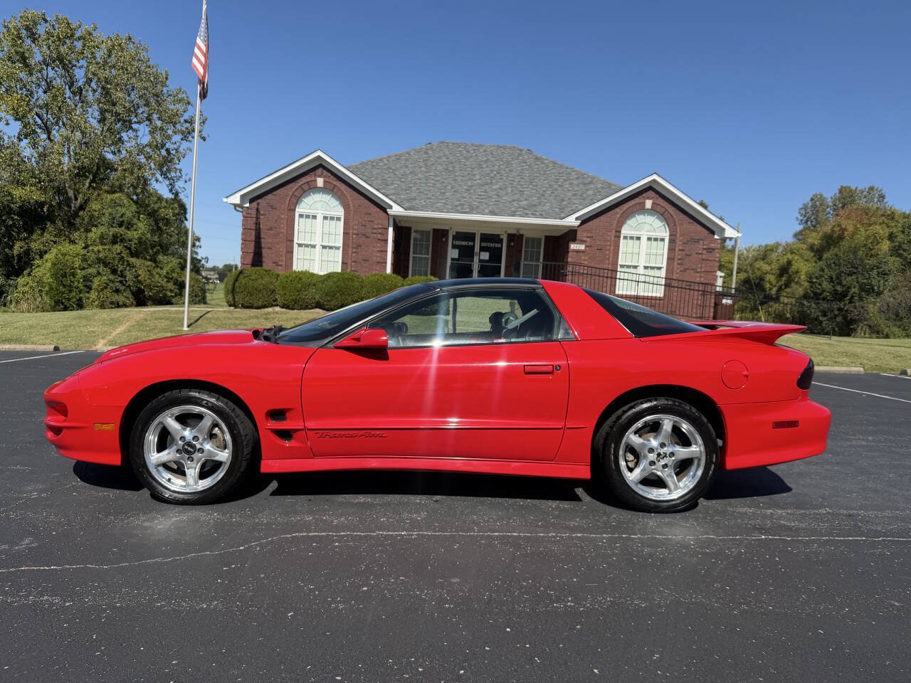 Used 1998 Pontiac Firebird Formula RWD image 2