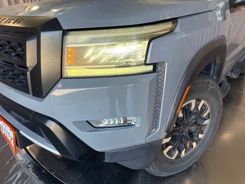 Used 2022 Nissan Frontier Pro-X w/ Technology Package RWD image 9