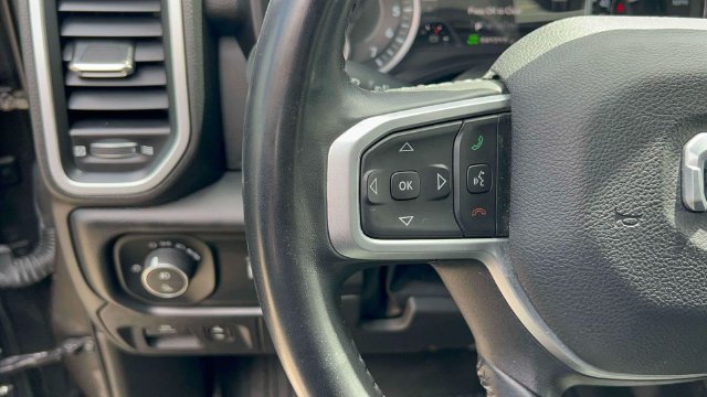 Used 2022 RAM 1500 Big Horn AWD/4WD image 23