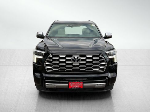 Used 2024 Toyota Sequoia Capstone image 8