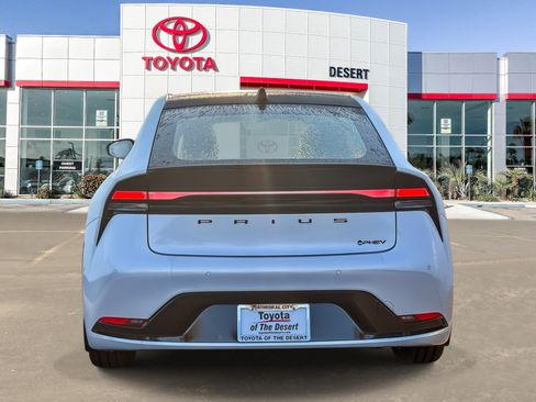 New 2026 Toyota Prius Plug-In Hybrid image 6